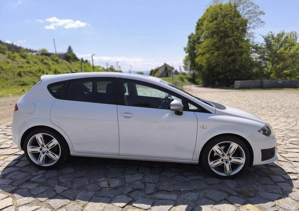 Seat Leon cena 28500 przebieg: 226000, rok produkcji 2011 z Braniewo małe 92